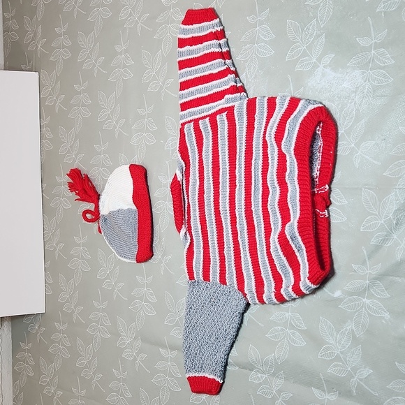 Childrens Knitted Sweater and Hat - Picture 6 of 14